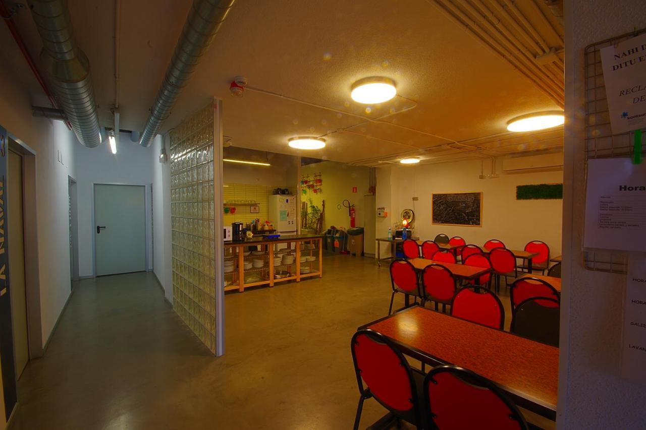 Iron Hostel Bilbao